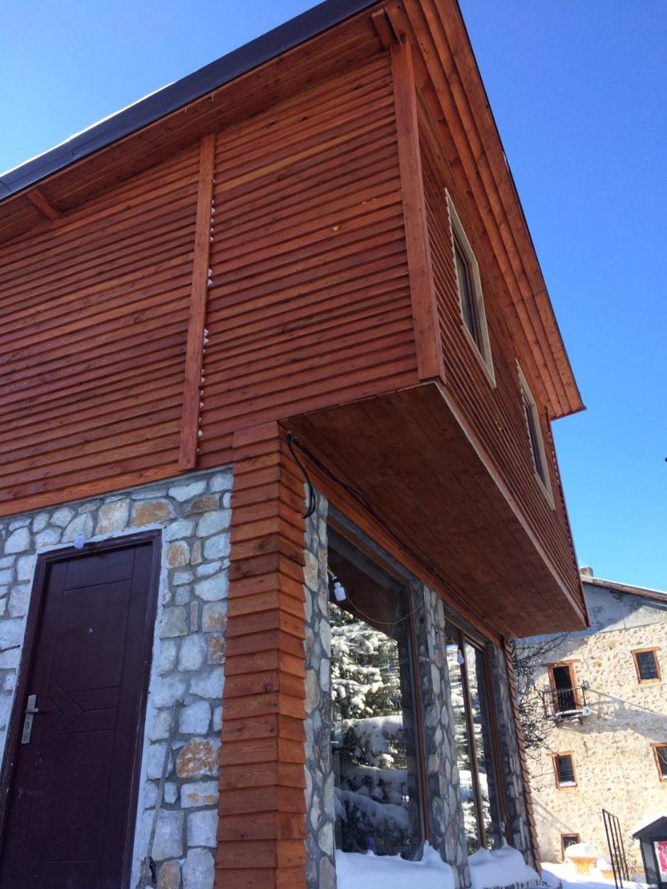 Cece'S Home Mavrovo Eksteriør billede