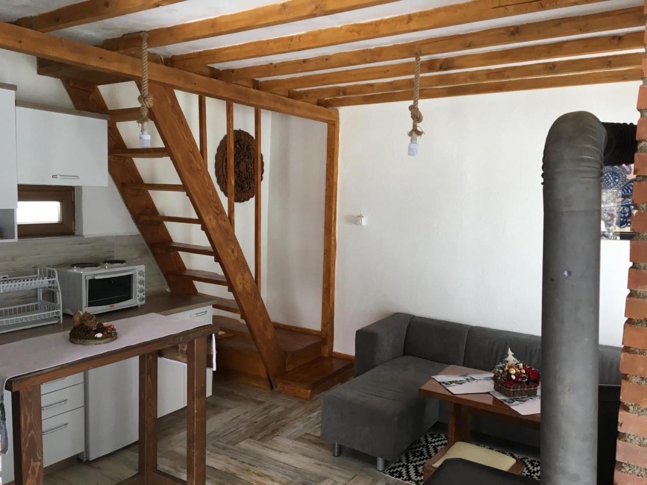 Cece'S Home Mavrovo Eksteriør billede