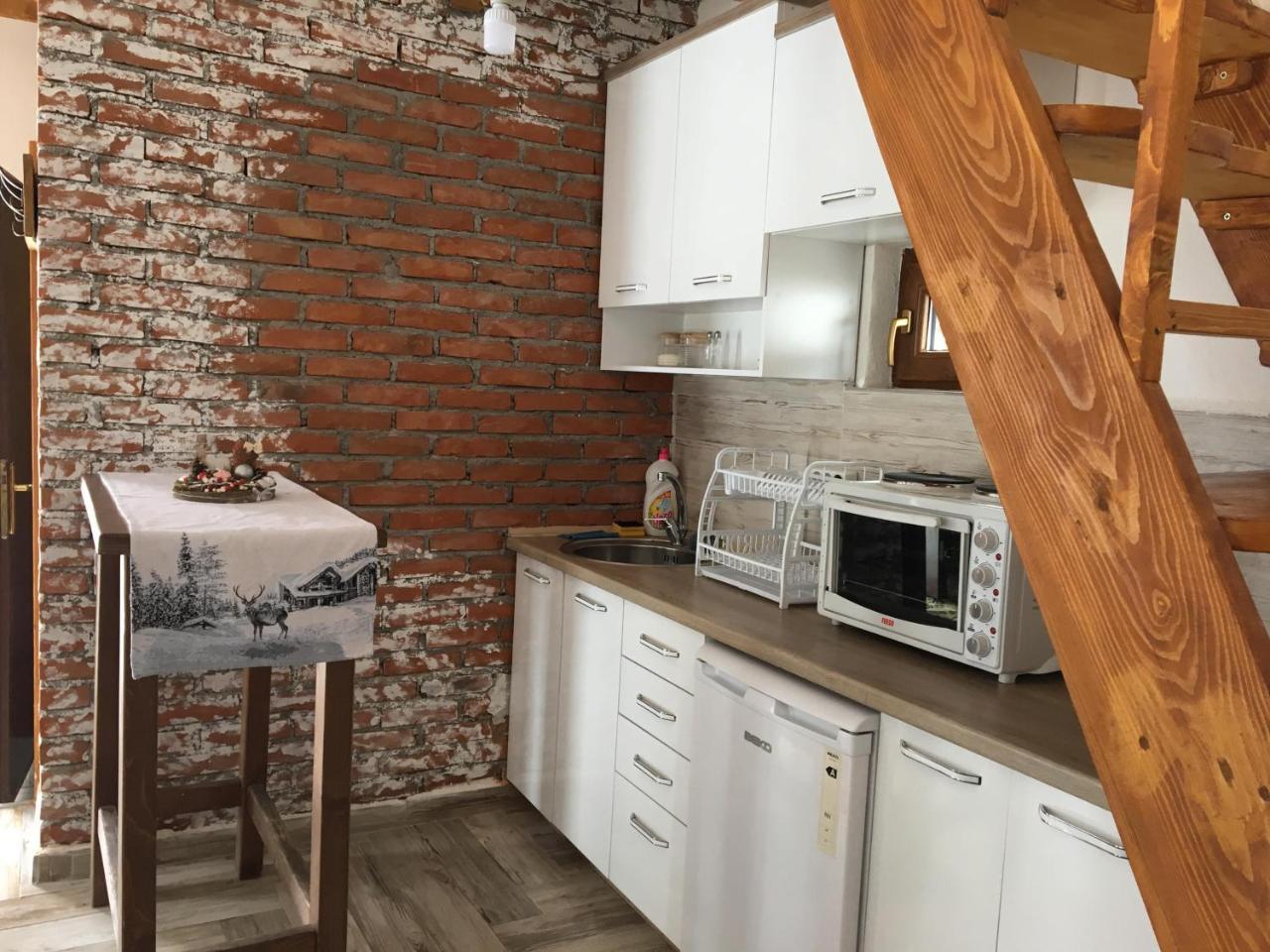 Cece'S Home Mavrovo Eksteriør billede