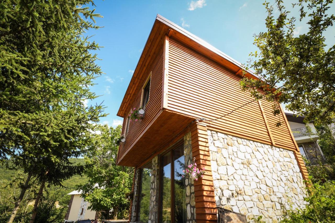 Cece'S Home Mavrovo Eksteriør billede
