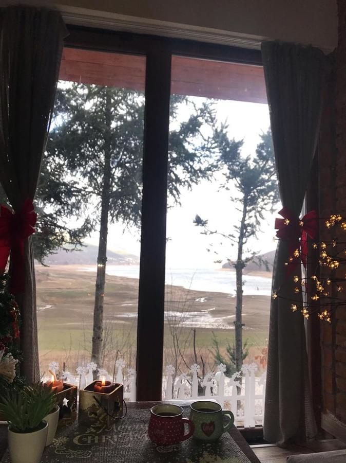Cece'S Home Mavrovo Eksteriør billede