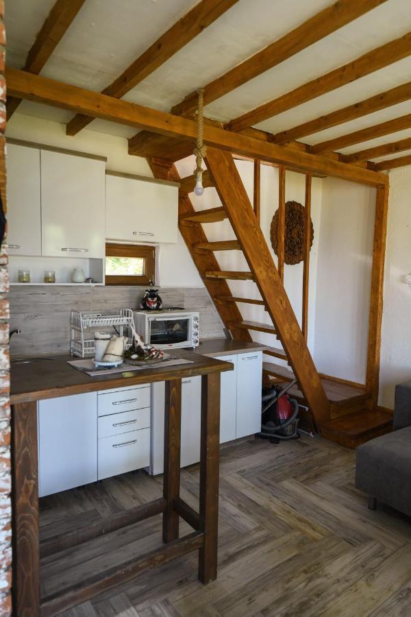 Cece'S Home Mavrovo Eksteriør billede
