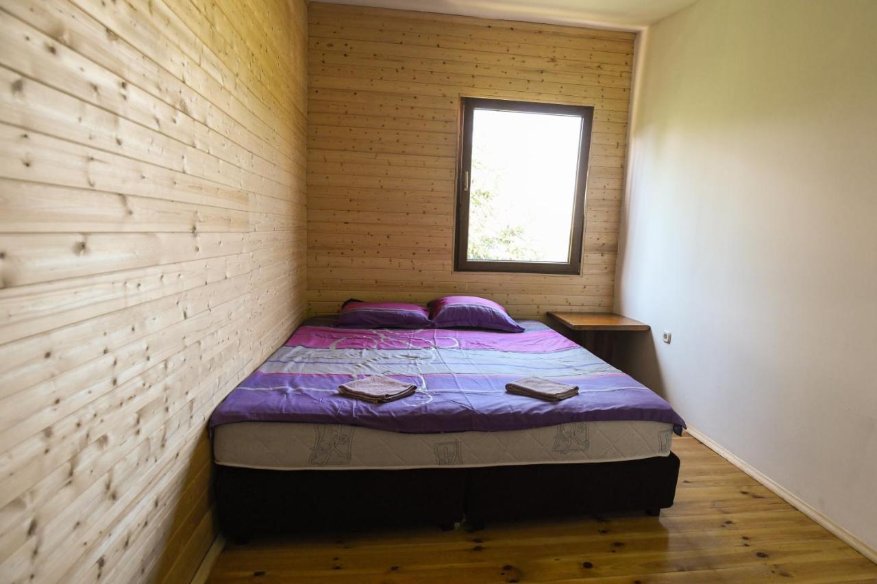 Cece'S Home Mavrovo Eksteriør billede