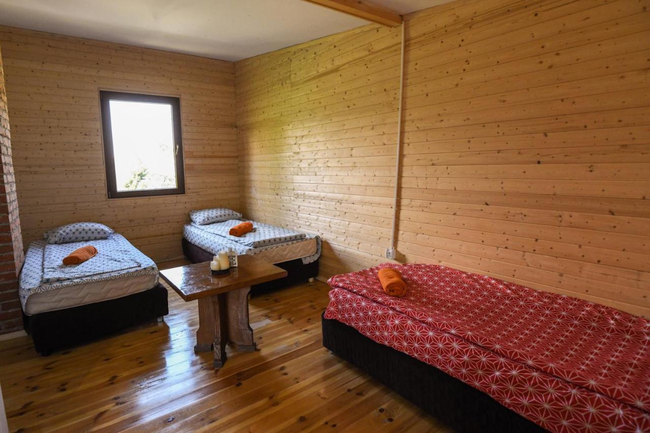 Cece'S Home Mavrovo Eksteriør billede